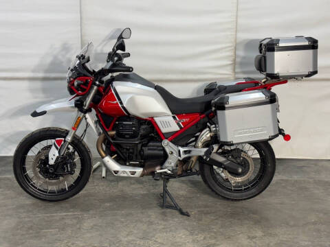 2020 Moto Guzzi V85TT