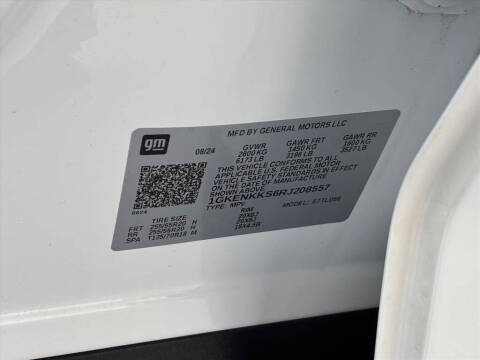 2024 GMC Acadia Elevation