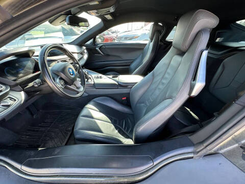 2016 BMW i8