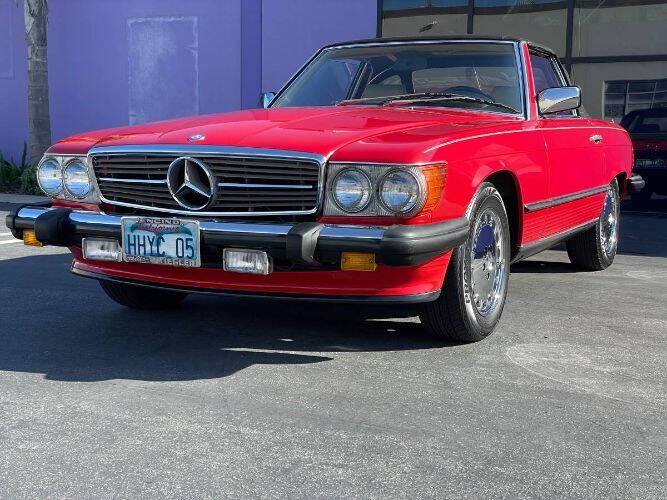 1988 Mercedes-Benz 560-Class 560 SL