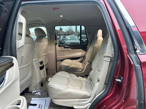 2020 Cadillac Escalade Standard