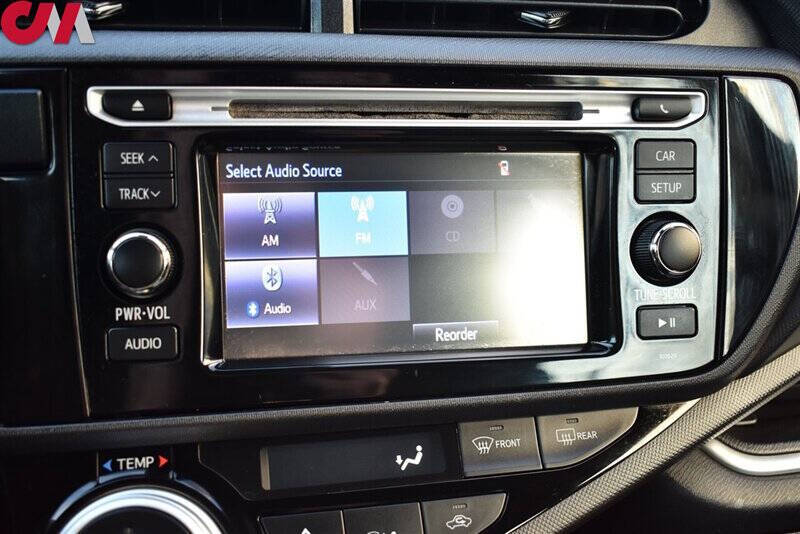 2017 Toyota Prius c One