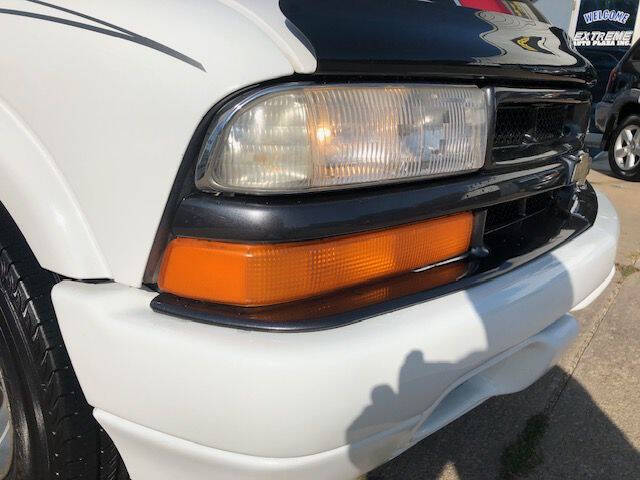 2001 Chevrolet S-10 for sale at Extreme Auto Plaza in Des Moines, IA