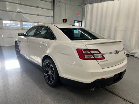 2015 Ford Taurus SHO