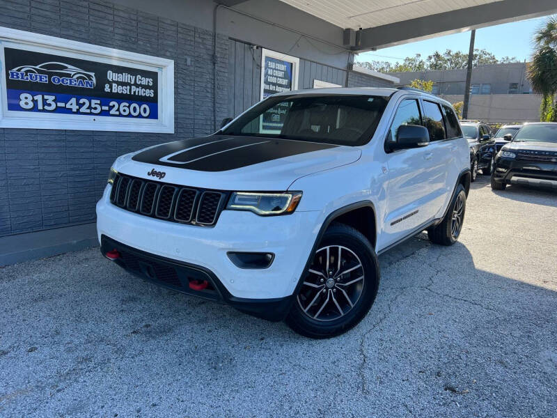 2017 Jeep Grand Cherokee Trailhawk photo 2