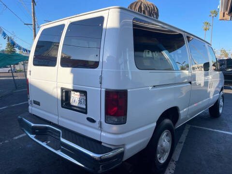2005 Ford E-Series