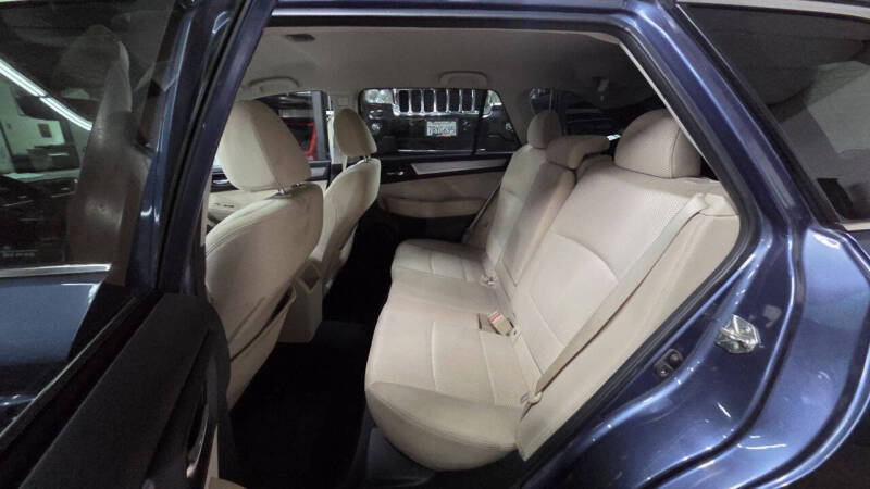 2017 Subaru Outback 2.5i Premium