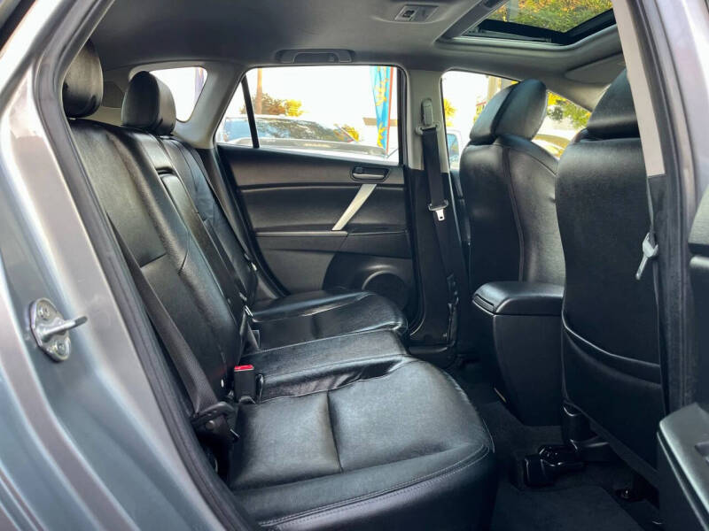 2013 Mazda MAZDA3 i Grand Touring