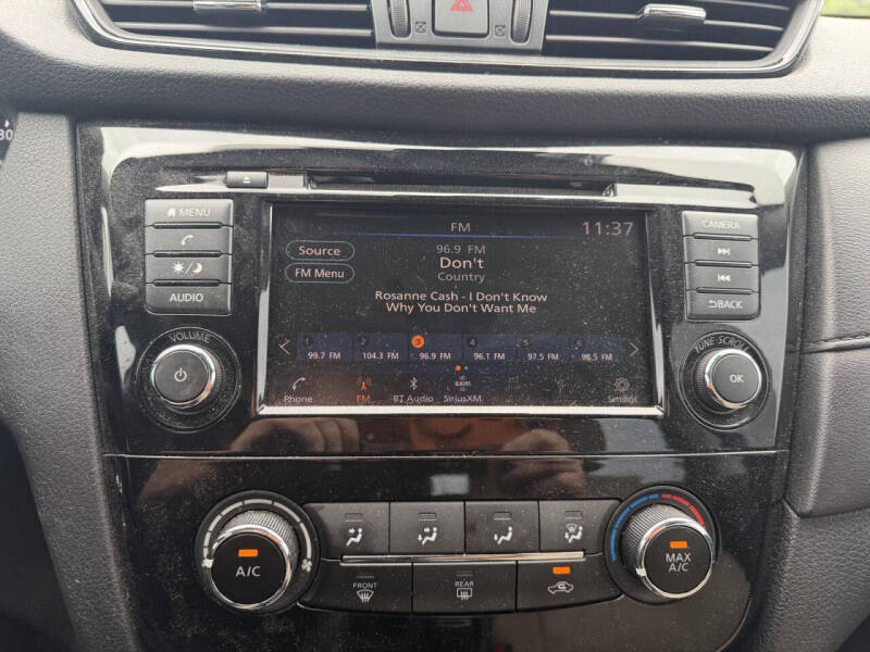 2019 Nissan Rogue S