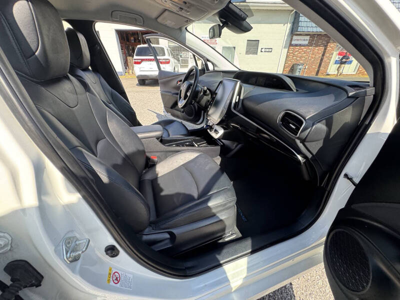 2017 Toyota Prius Prime Plus