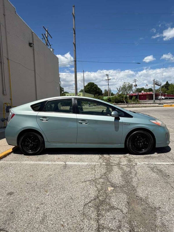 2015 Toyota Prius Two