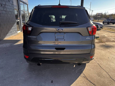 2019 Ford Escape SE