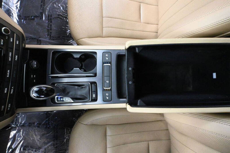 2015 Hyundai Genesis