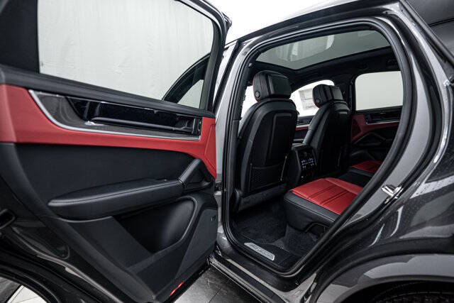 2026 Porsche Cayenne S Coupe