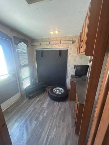 2011 Keystone RV Mountaineer