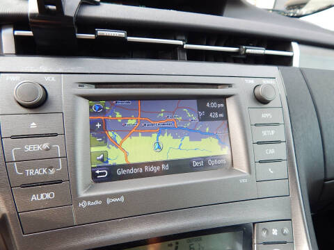 2013 Toyota Prius Plug-in Hybrid