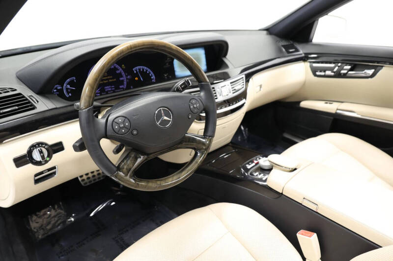 2013 Mercedes-Benz S-Class S 550