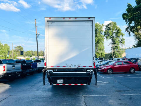 2016 Freightliner M2 106