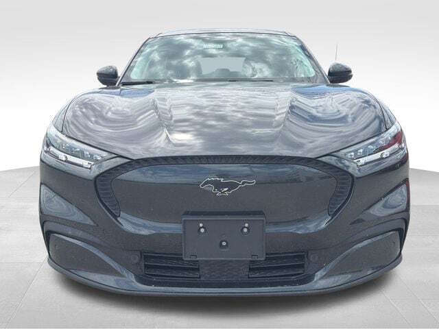 2022 Ford Mustang Mach-E Select