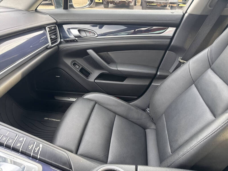 2015 Porsche Panamera S E-Hybrid