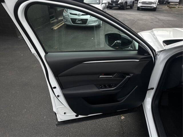 2025 Mazda CX-50 2.5 S Premium