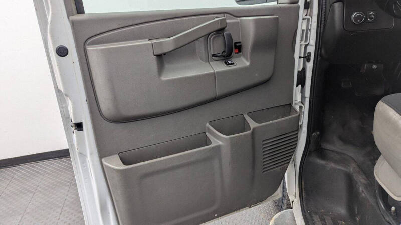 2018 GMC Savana 2500