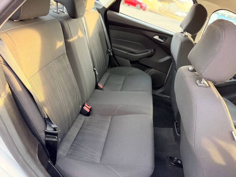 2016 Ford Focus SE