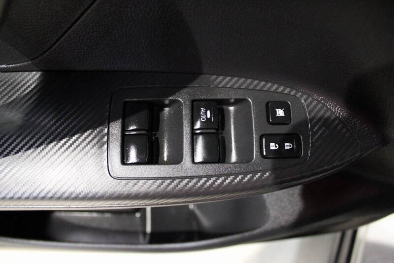 2020 Mitsubishi Eclipse Cross ES