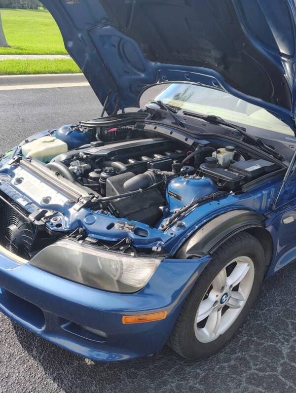 2001 BMW Z3 2.5i