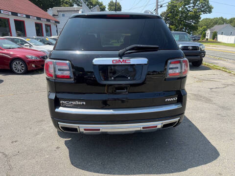 2015 GMC Acadia Denali