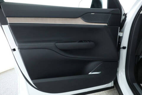 2025 Volvo EX90 Twin Plus 7P