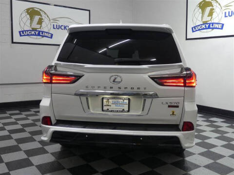 2016 Lexus LX 570