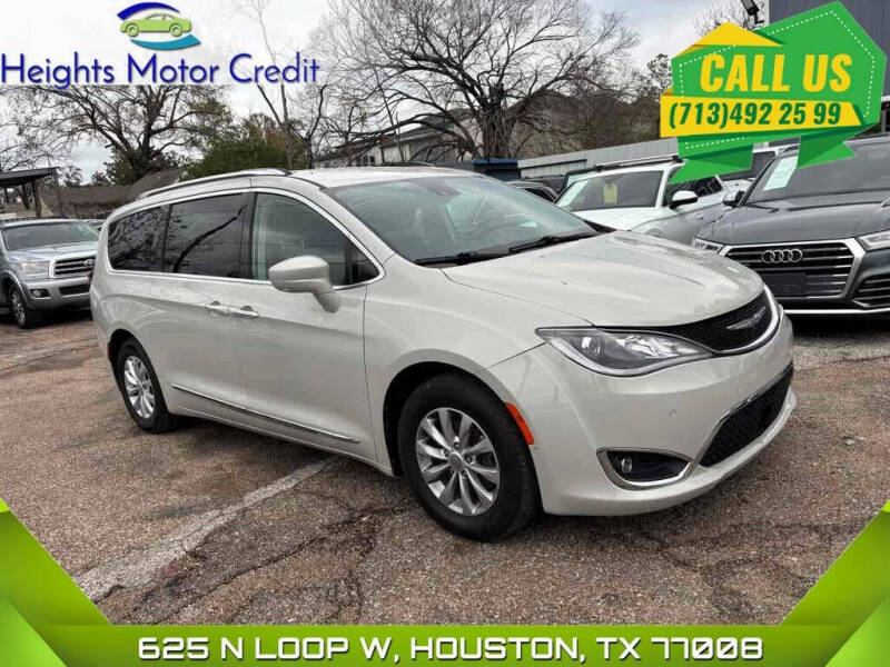 2019 Chrysler Pacifica for sale at Heights Motor Credit in Houston TX