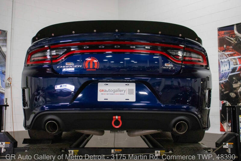 2015 Dodge Charger SRT Hellcat
