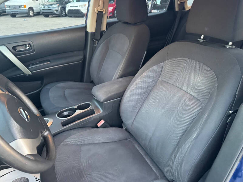 2011 Nissan Rogue S