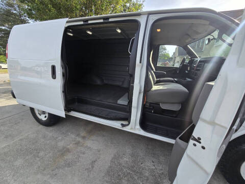 2019 Chevrolet Express 2500