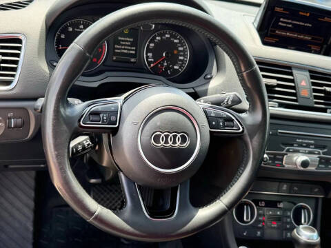 2016 Audi Q3 2.0T quattro Premium Plus