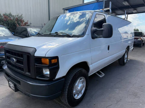 2011 Ford E-Series E-250