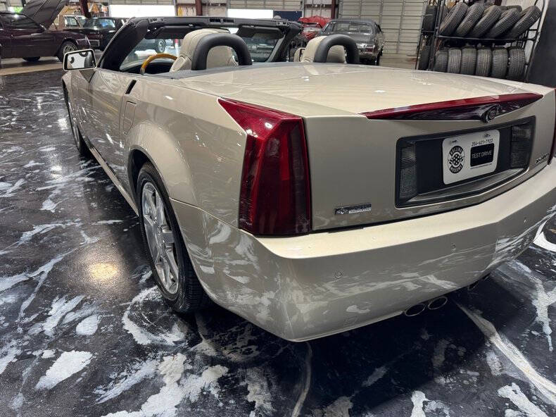 2006 Cadillac XLR