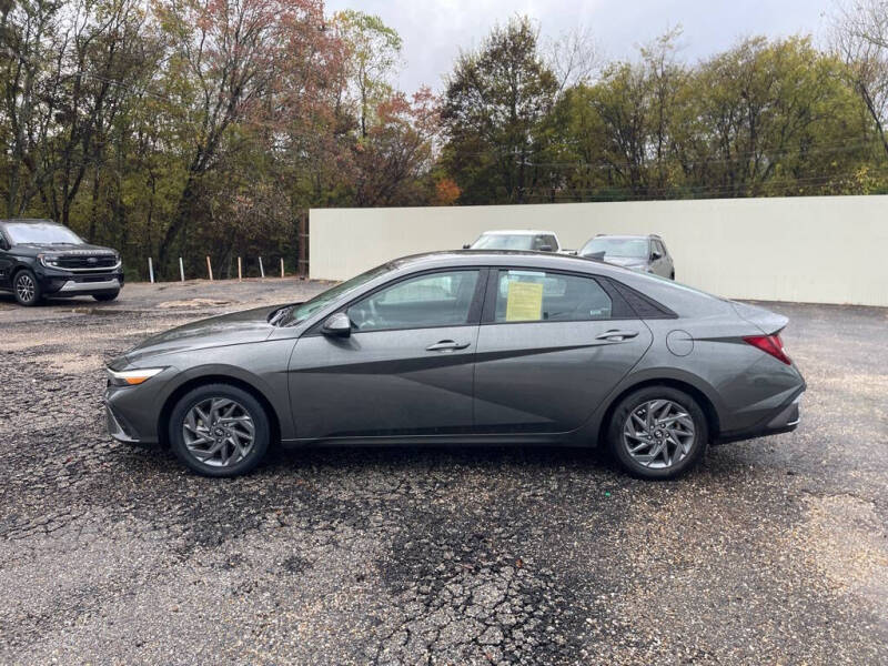 2024 Hyundai Elantra SEL