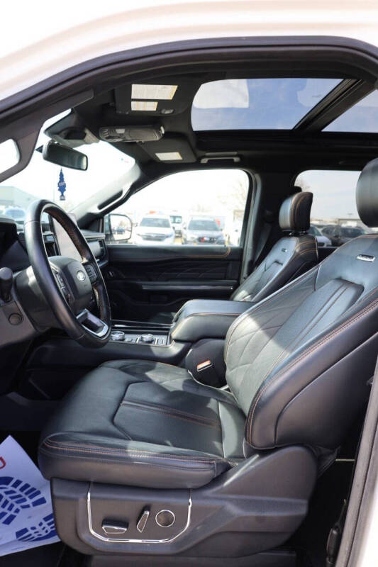 2023 Ford Expedition Platinum