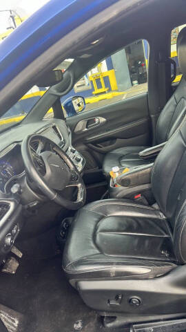 2021 Chrysler Pacifica Touring L