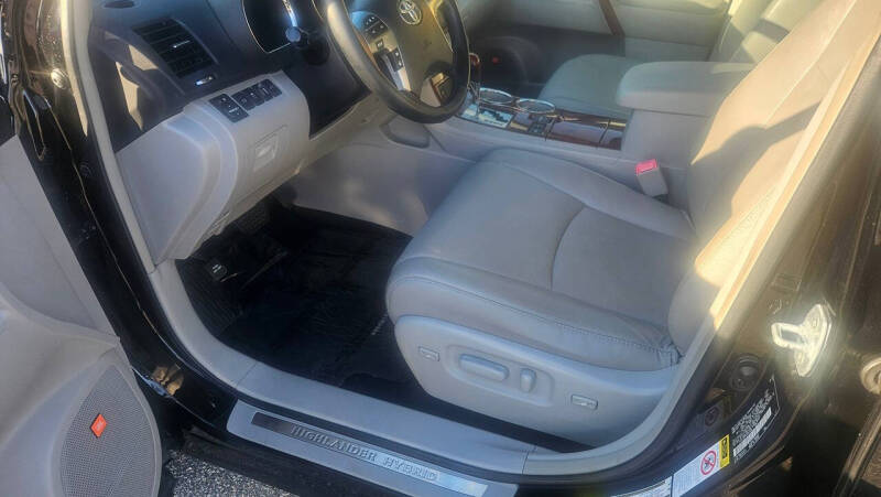 2012 Toyota Highlander Hybrid Limited