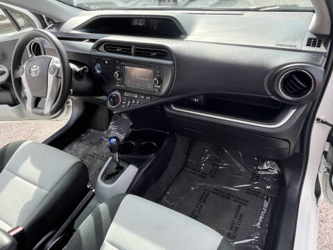 2014 Toyota Prius c One