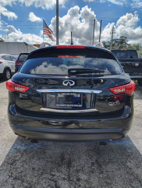 2015 Infiniti QX70