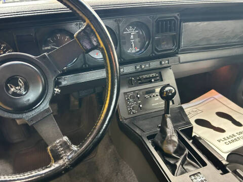 1982 Pontiac Firebird SE