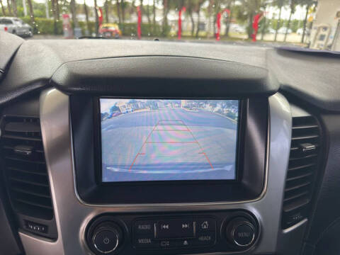 2018 Chevrolet Suburban LS