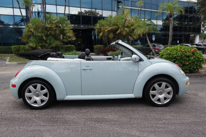 2003 Volkswagen New Beetle Convertible GLS