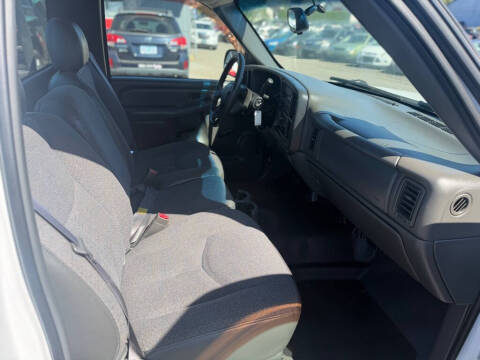 2004 Chevrolet Silverado 1500