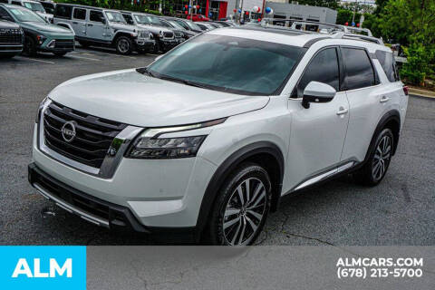2025 Nissan Pathfinder Platinum